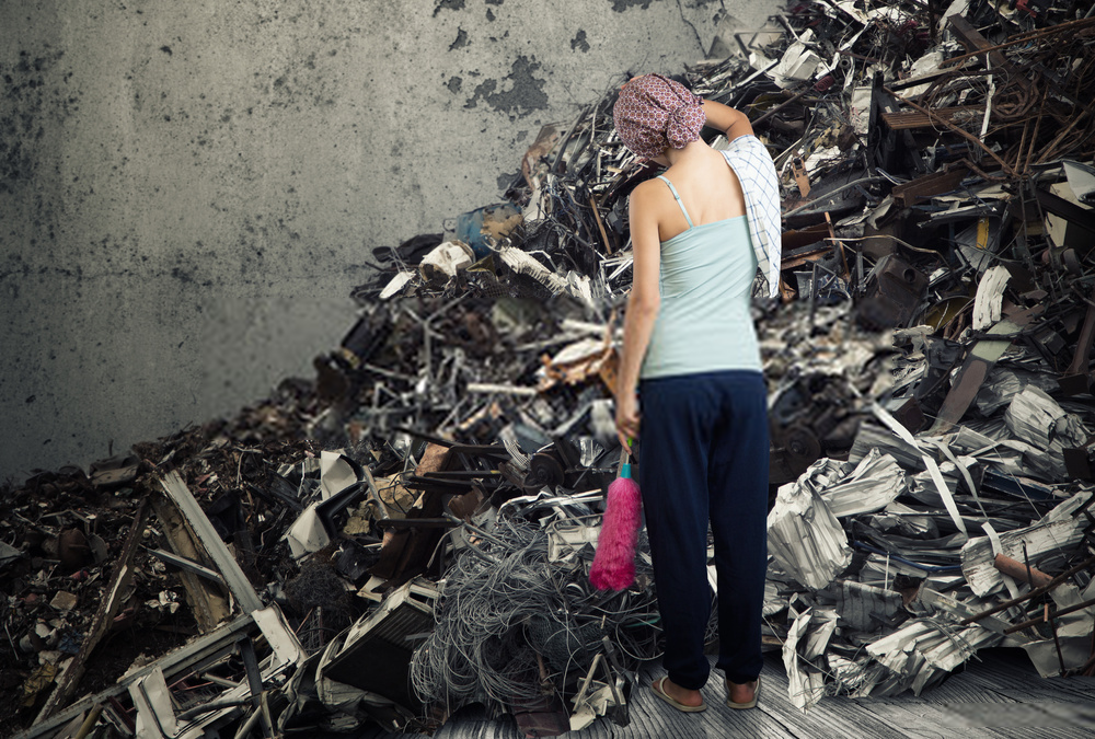 The Hoarding Cleanup Guide: Everything You Need To Know About Dealing With Hoarders