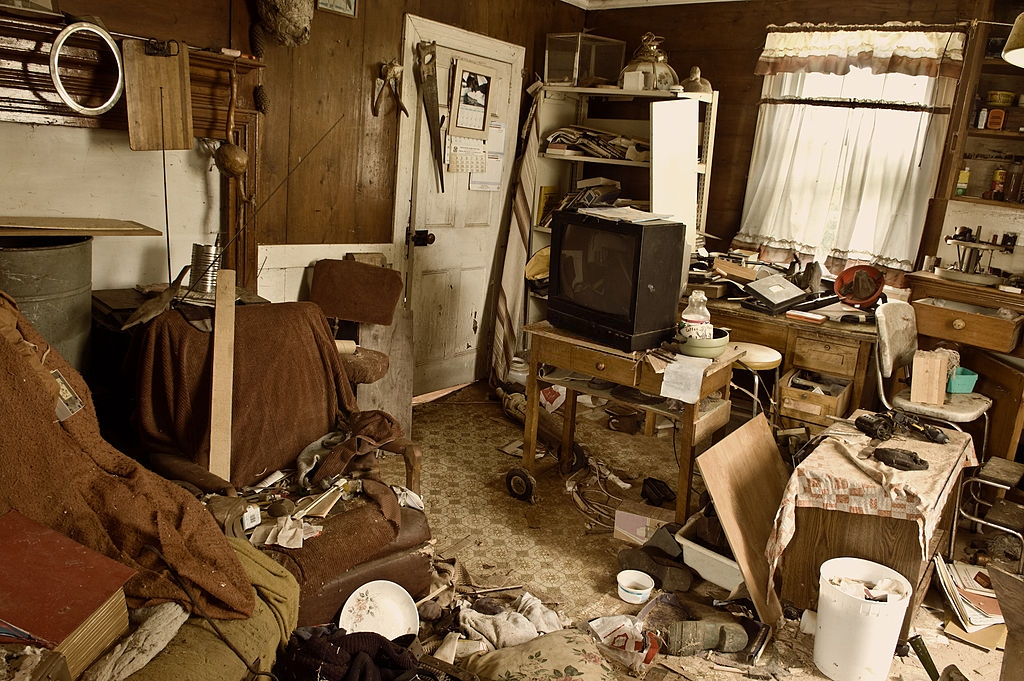 the-hoarding-cleanup-guide-everything-you-need-to-know-about-dealing