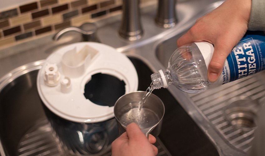 How To Clean a Humidifier Like a Pro — Pro Housekeepers