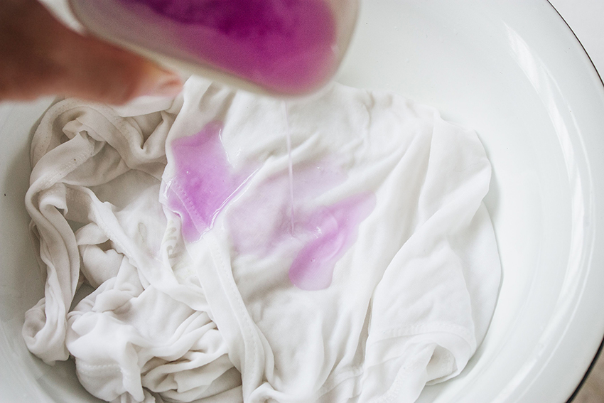 using detergent to remove chocolate stains