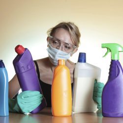 Toxic vs Non-Toxic Cleaning Products
