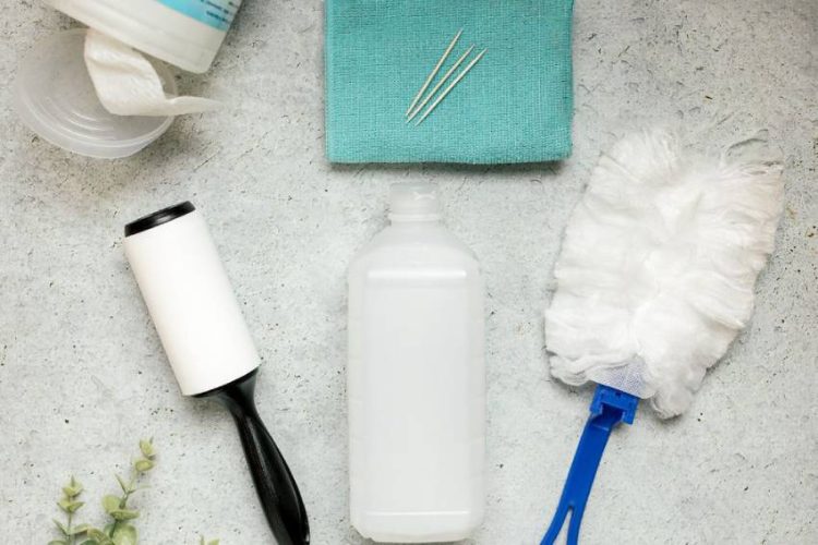 How To Clean a TV Screen — Pro Housekeepers