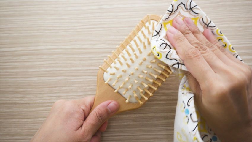 How to Clean Your Hairbrush in 3 Easy Steps