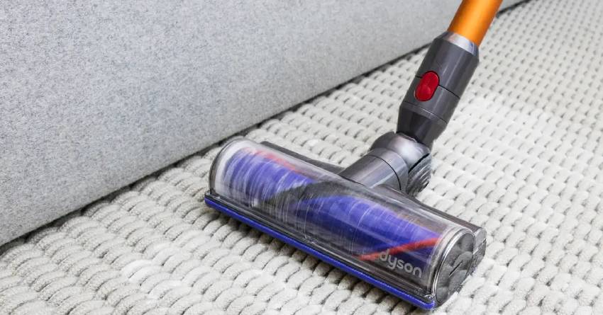 How To Clean a Vacuum Cleaner