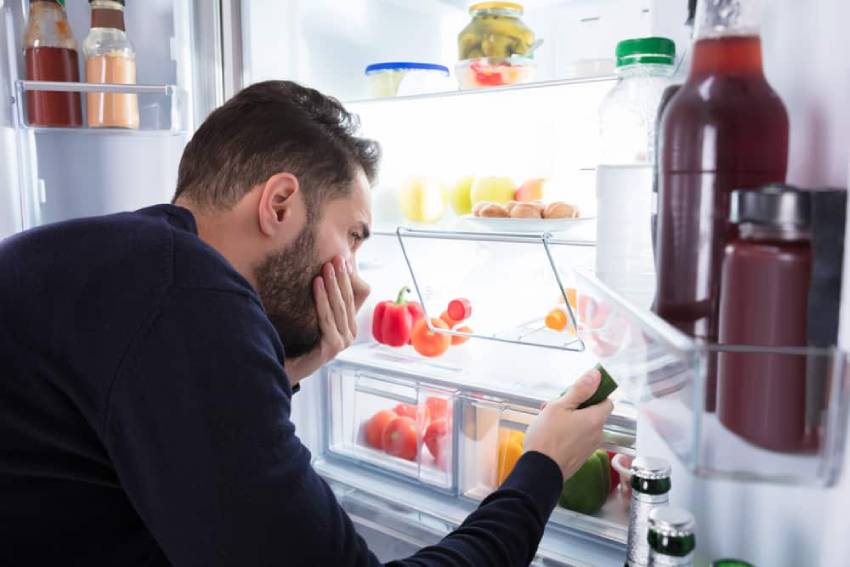 how to clean a fridge