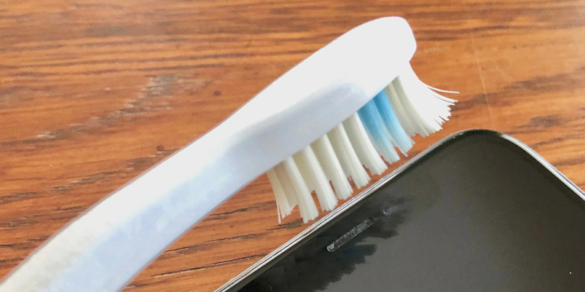 How to Clean Iphone Speaker Slot  