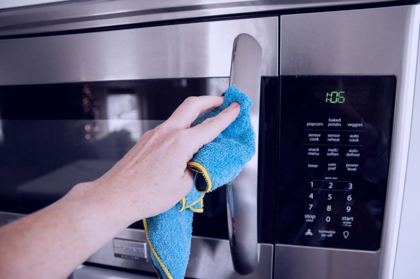 How To Clean Stainless Steel Appliances Like a Pro