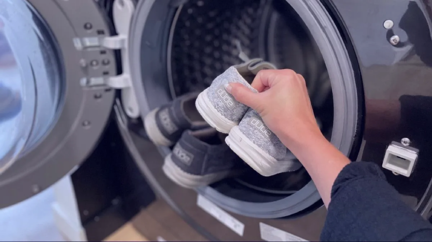 How to Wash Hey Dudes: Easy Cleaning Tips for Your Favorite Shoes