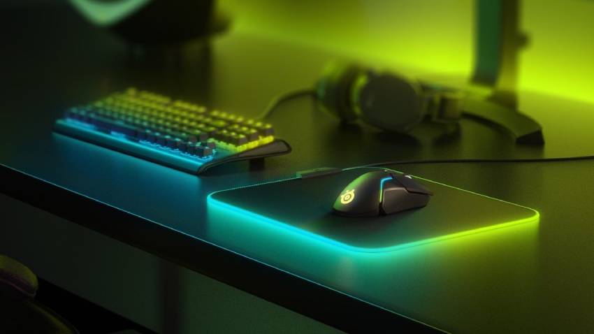 rgb mousepad cleaning 1 rgb_mousepad_cleaning-1